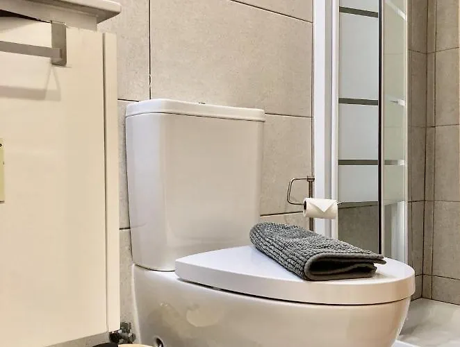 Alfama Cruise Terminal - 1 Bed Near The Tagus River With A/c! شقة Lisboa